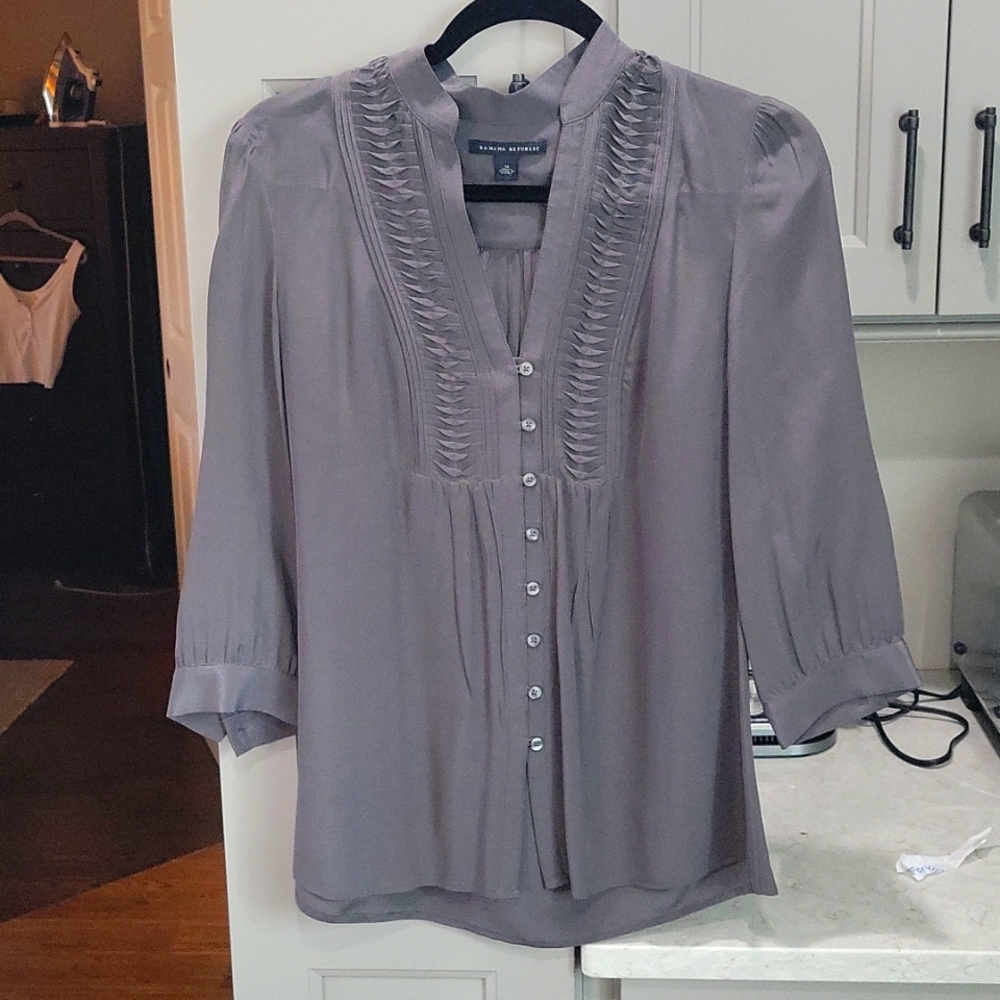 Banana Republic | 100% Silk Tunic